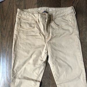 American eagle khaki skinny jeans